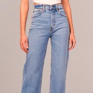 Abercrombie 90s relaxed jeans (25/0s)